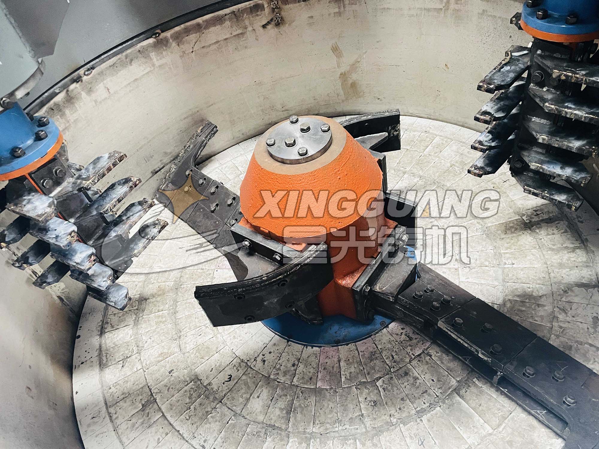 1766724727182576.jpg 1766724727182576.jpg